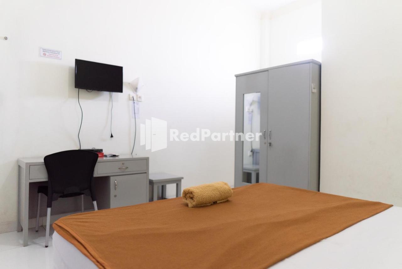 Wisma Aini Syariah Mitra Reddoorz باندار لامبونغ المظهر الخارجي الصورة