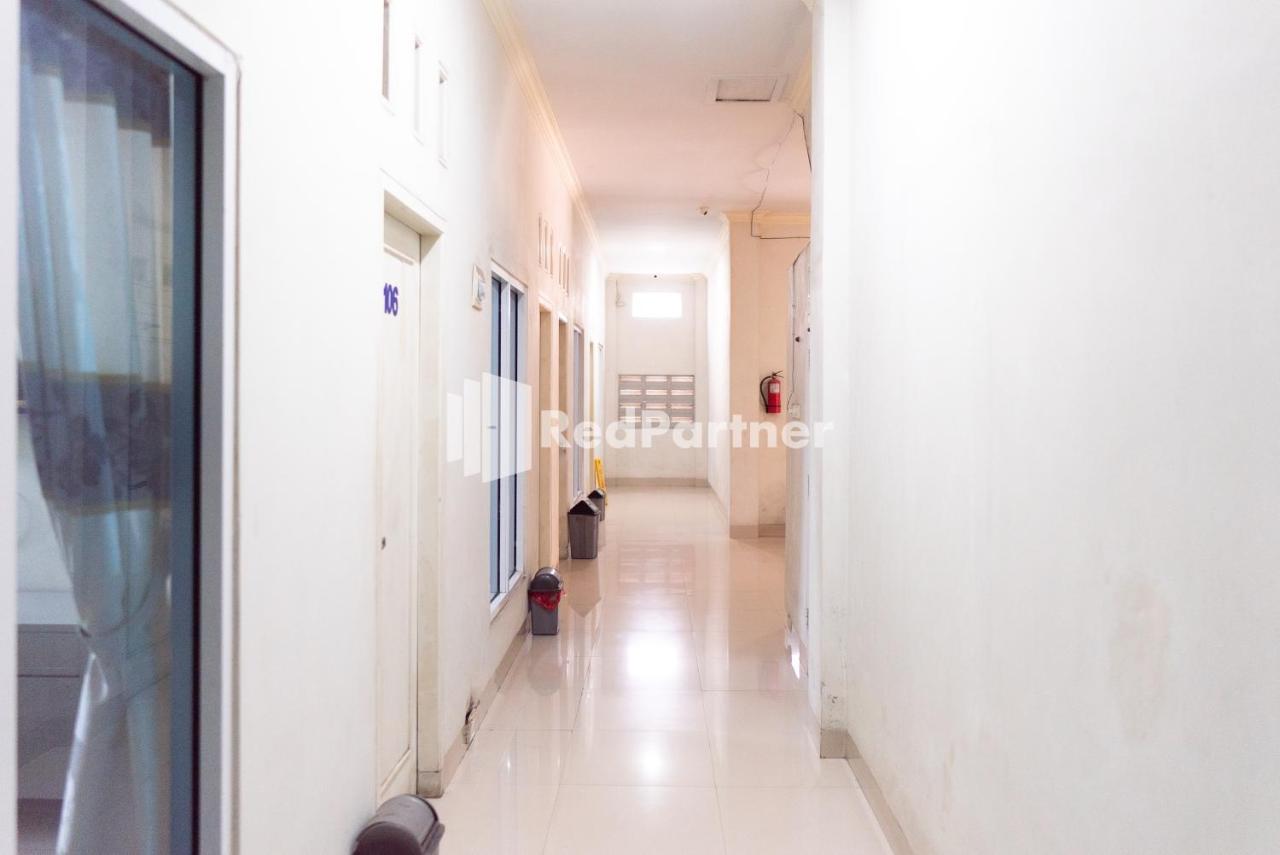 Wisma Aini Syariah Mitra Reddoorz باندار لامبونغ المظهر الخارجي الصورة