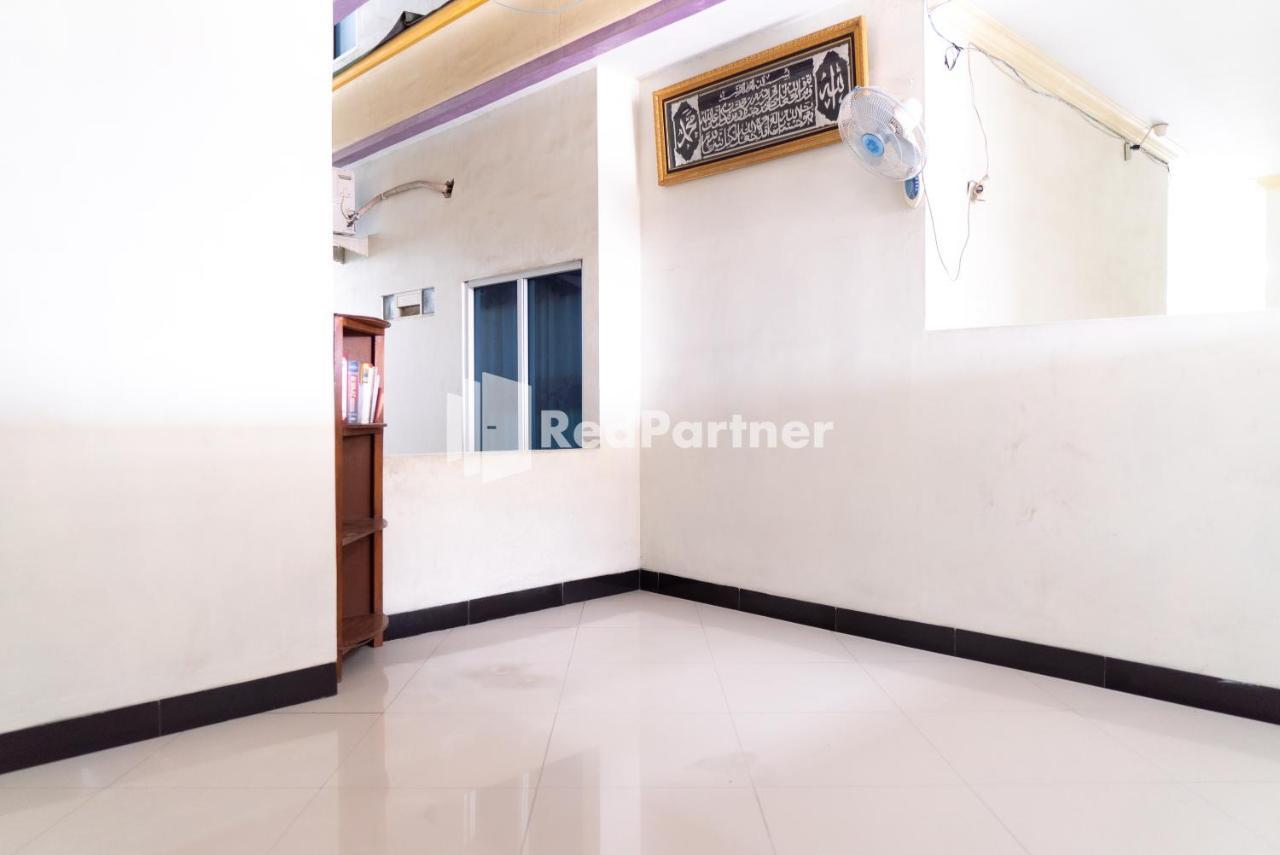 Wisma Aini Syariah Mitra Reddoorz باندار لامبونغ المظهر الخارجي الصورة